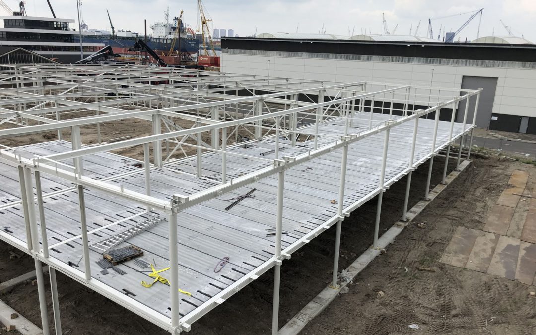 Staalconstructie met verdiepingsvloeren Rotterdam